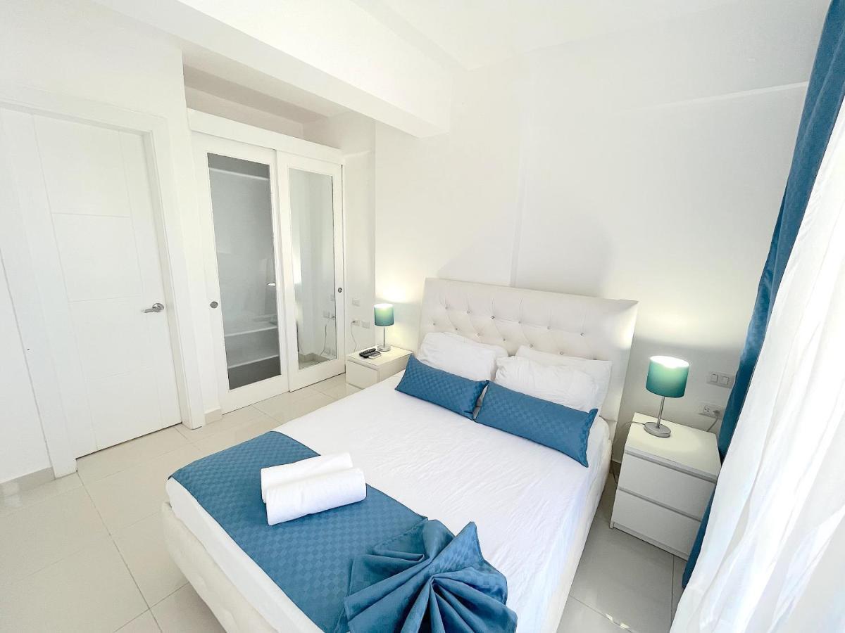 Rooftop Pool Ducassi Studio Suites Deluxe Hotel Beach Club & Spa Пунта Кана Екстериор снимка