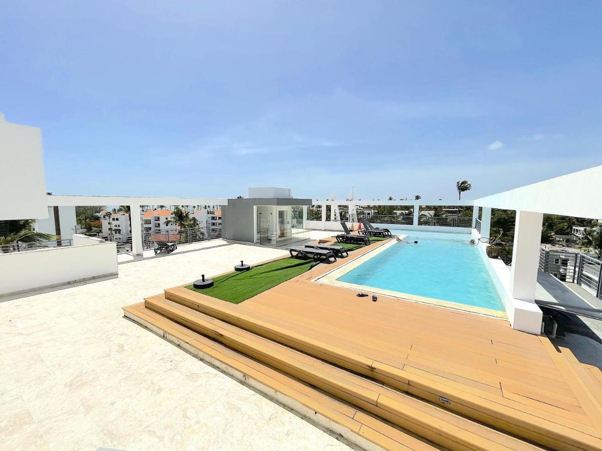 Rooftop Pool Ducassi Studio Suites Deluxe Hotel Beach Club & Spa Пунта Кана Екстериор снимка