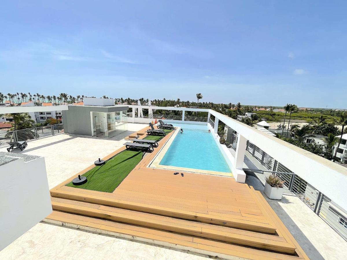 Rooftop Pool Ducassi Studio Suites Deluxe Hotel Beach Club & Spa Пунта Кана Екстериор снимка